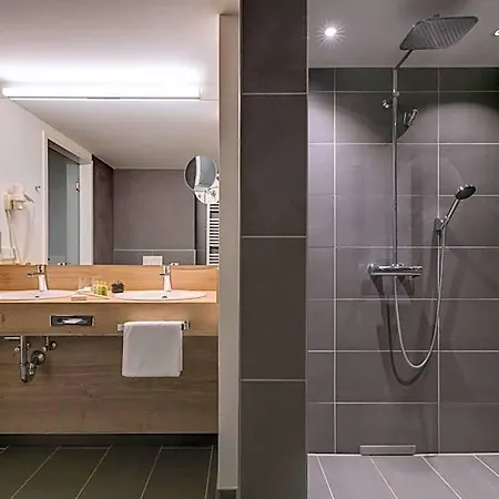Germania Hotell 3*